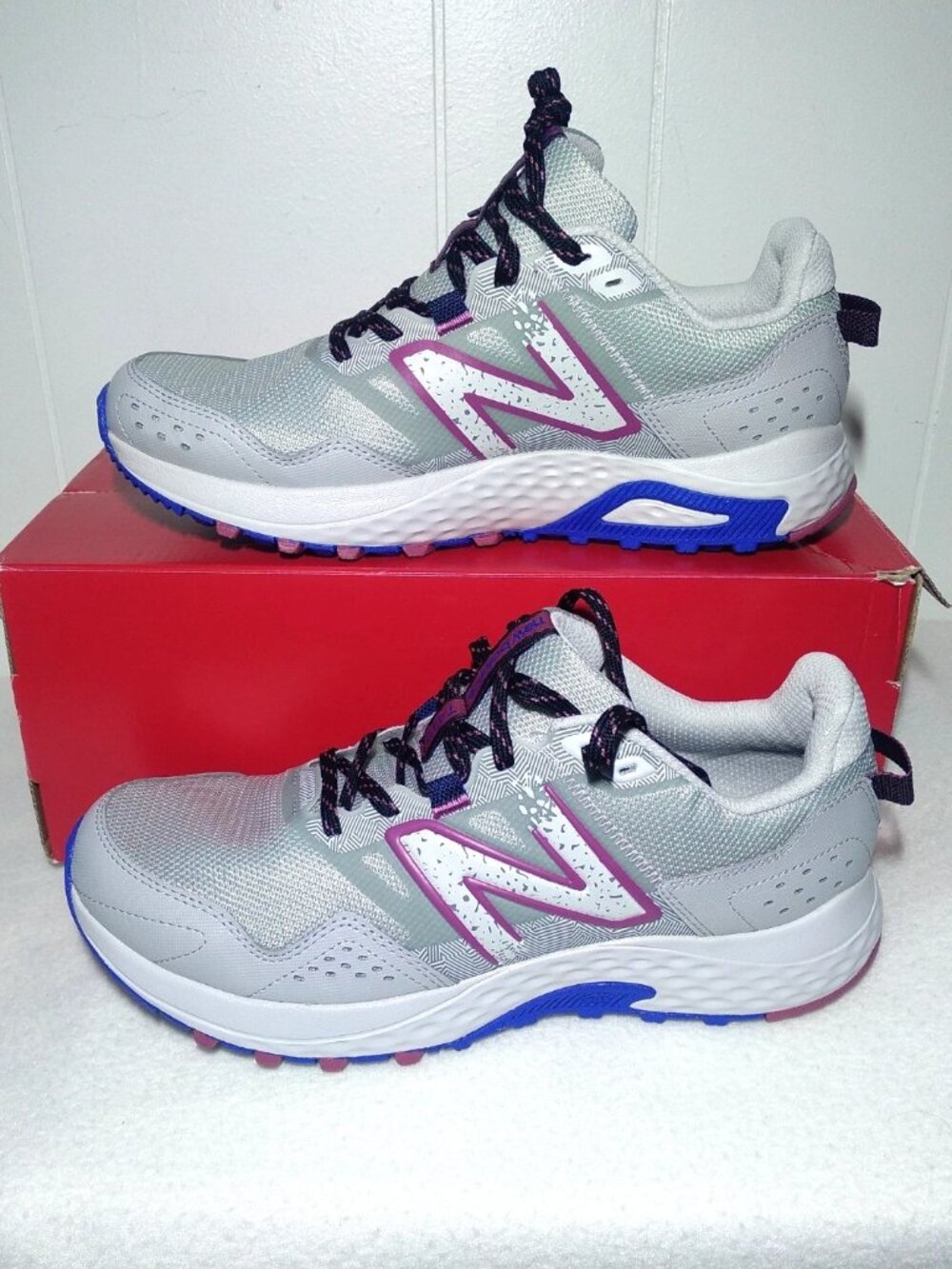 New Balance 410v8 WT410LR8 Women's Gray/Blue Trail Running Shoes Womens Size 11